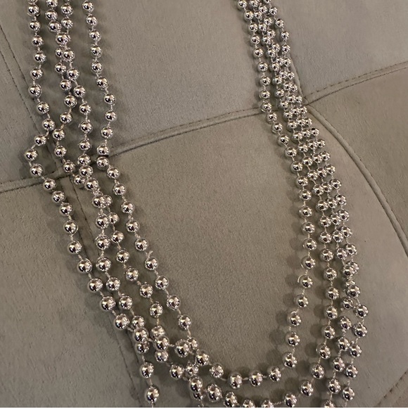 🎁 Bundle 4 Free! Mardi Gras Bead Bundle Gold, Purple, Silver - Picture 7 of 9